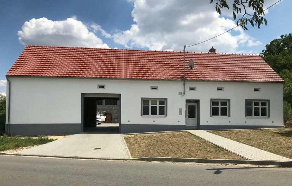 Moravske Toskansko Stavesice Εξωτερικό φωτογραφία